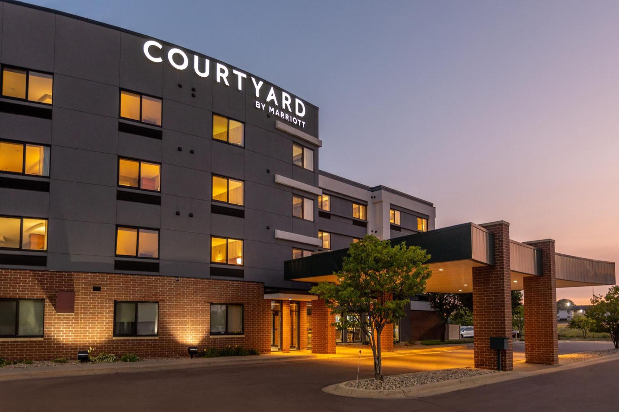 Courtyard By Marriott Sioux Falls Luaran gambar